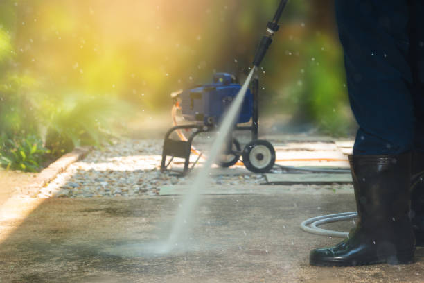 Best Roof Washing  in Fort Mckinley, OH